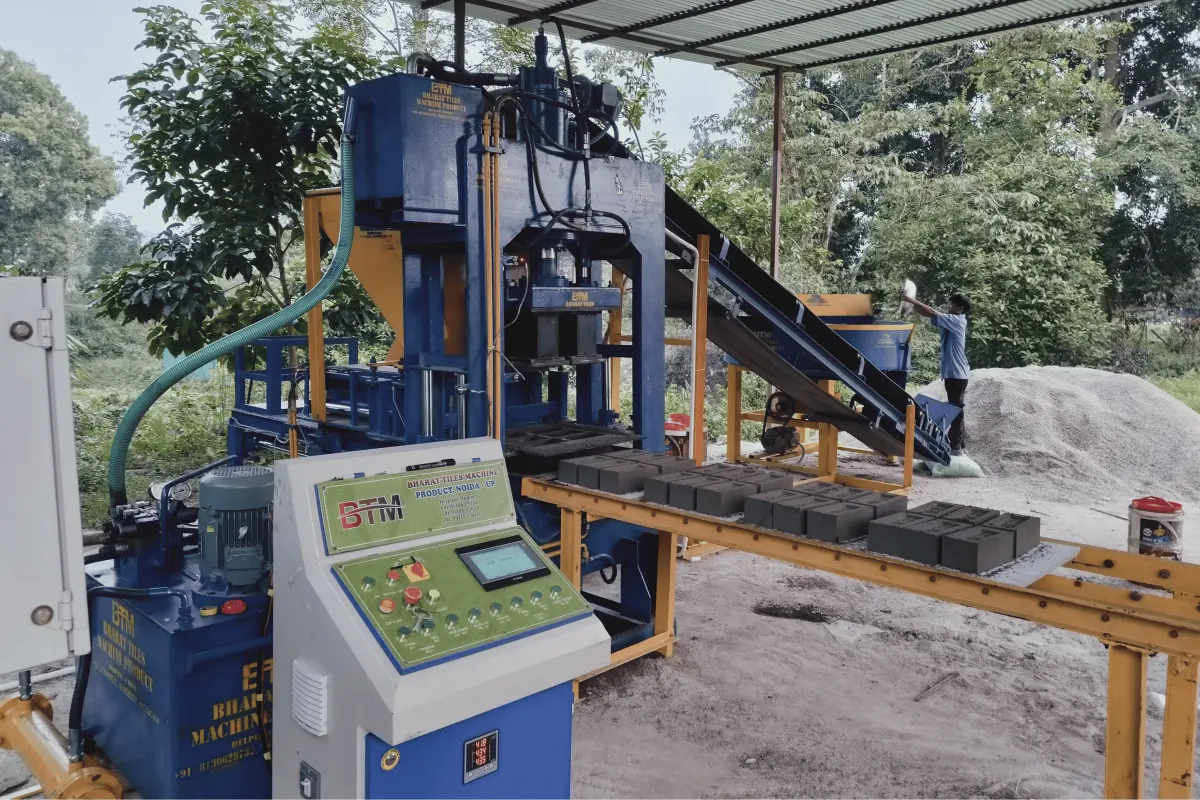 Interlocking Tile Making Machine